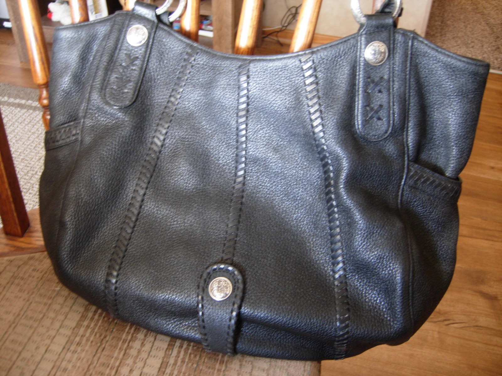 BRIGHTON Collection Black Hobo Bag Designer Purse/Shoulder Bag w/Heart CharmLQQK