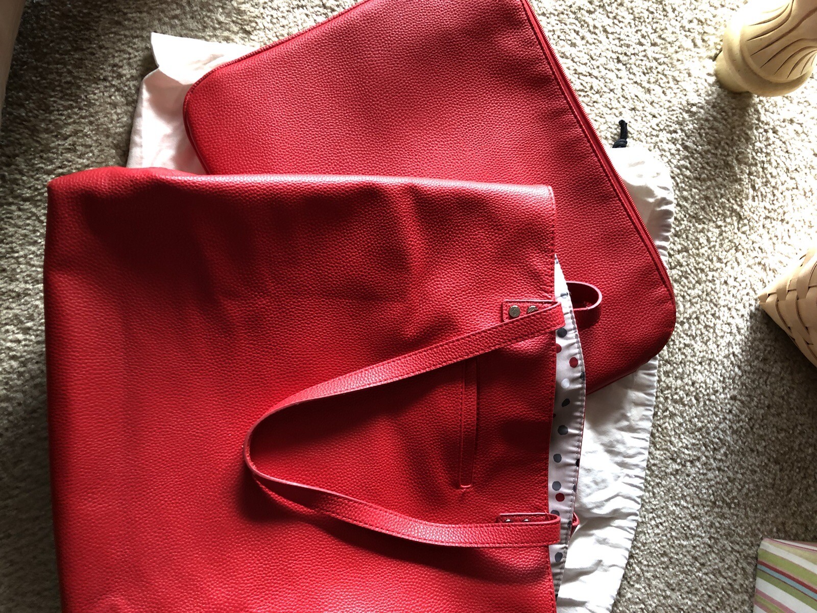 Thirty One Around The Town Tote in Cherry Red Pebble – Laptop Bag Included
