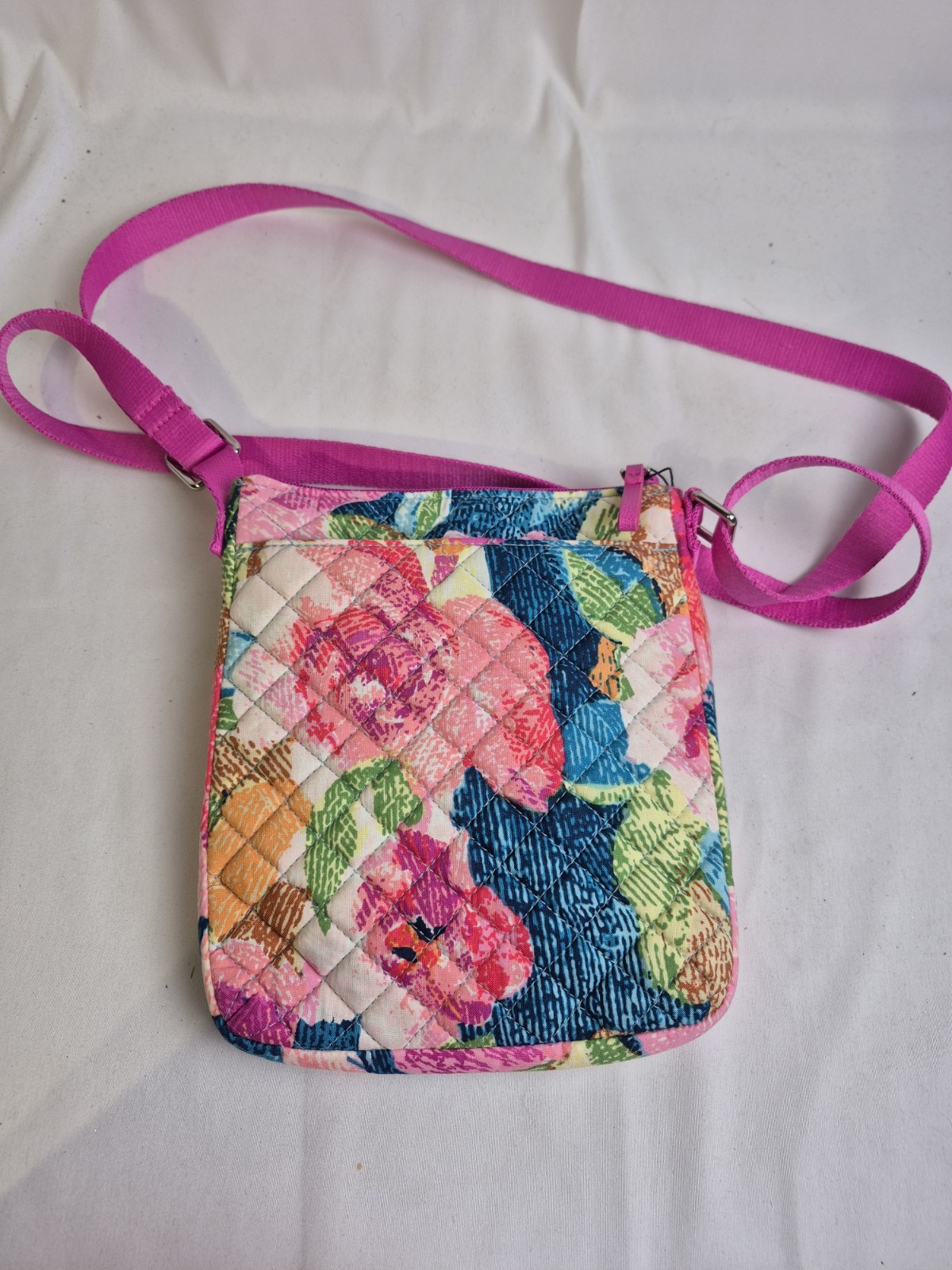 New Vera Bradley Iconic RFID Mini Hipster Crossbody Purse Superbloom Floral 8×7″
