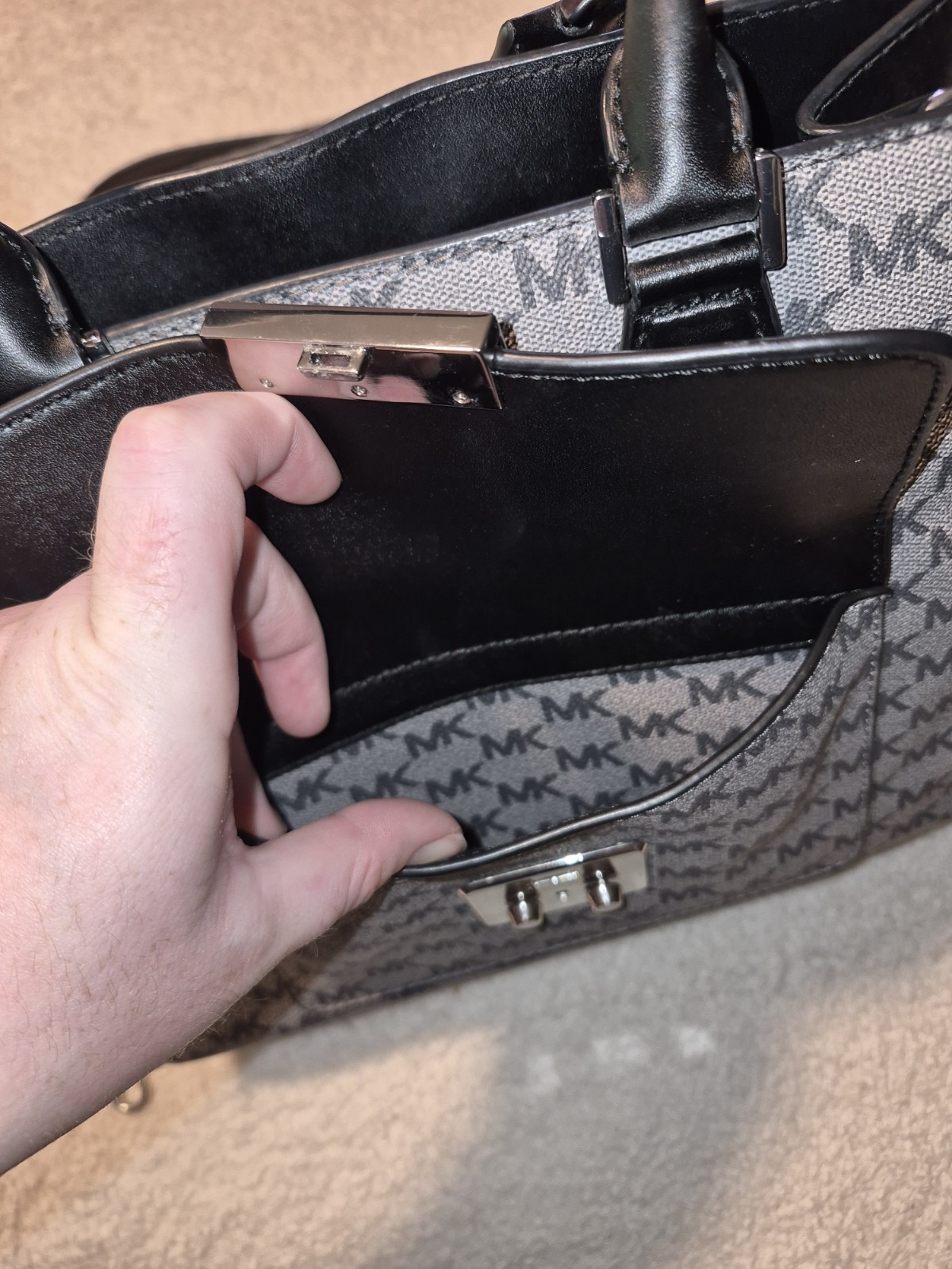 Michael Kors Bridgette Handbag
