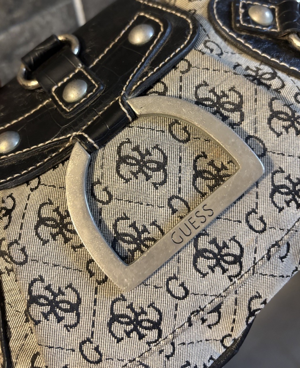 Vintage Y2K Guess Monogram Jacquard Crescent Hobo Bag Gray Croc Buckle Purse