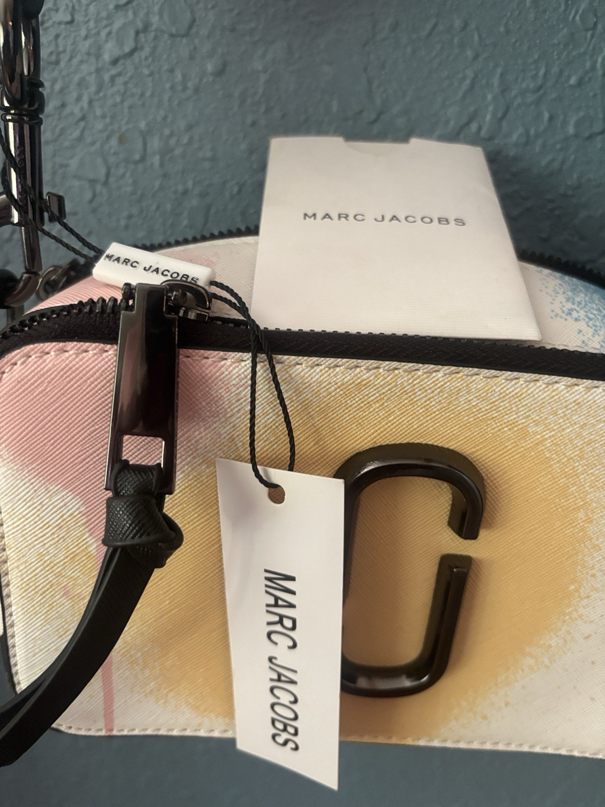 Marc Jacob’s The Snapshot Spray Paint Crossbody Bag Purse with Addt Strap NWT