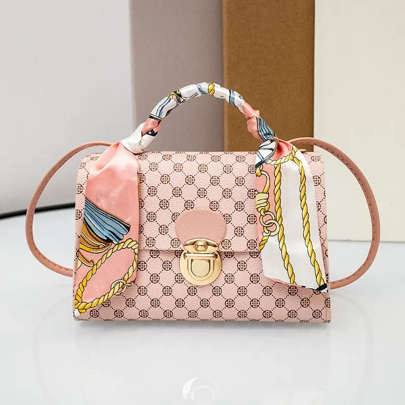 Women’s Small All Seasons Pu Leather Fashion Handbag