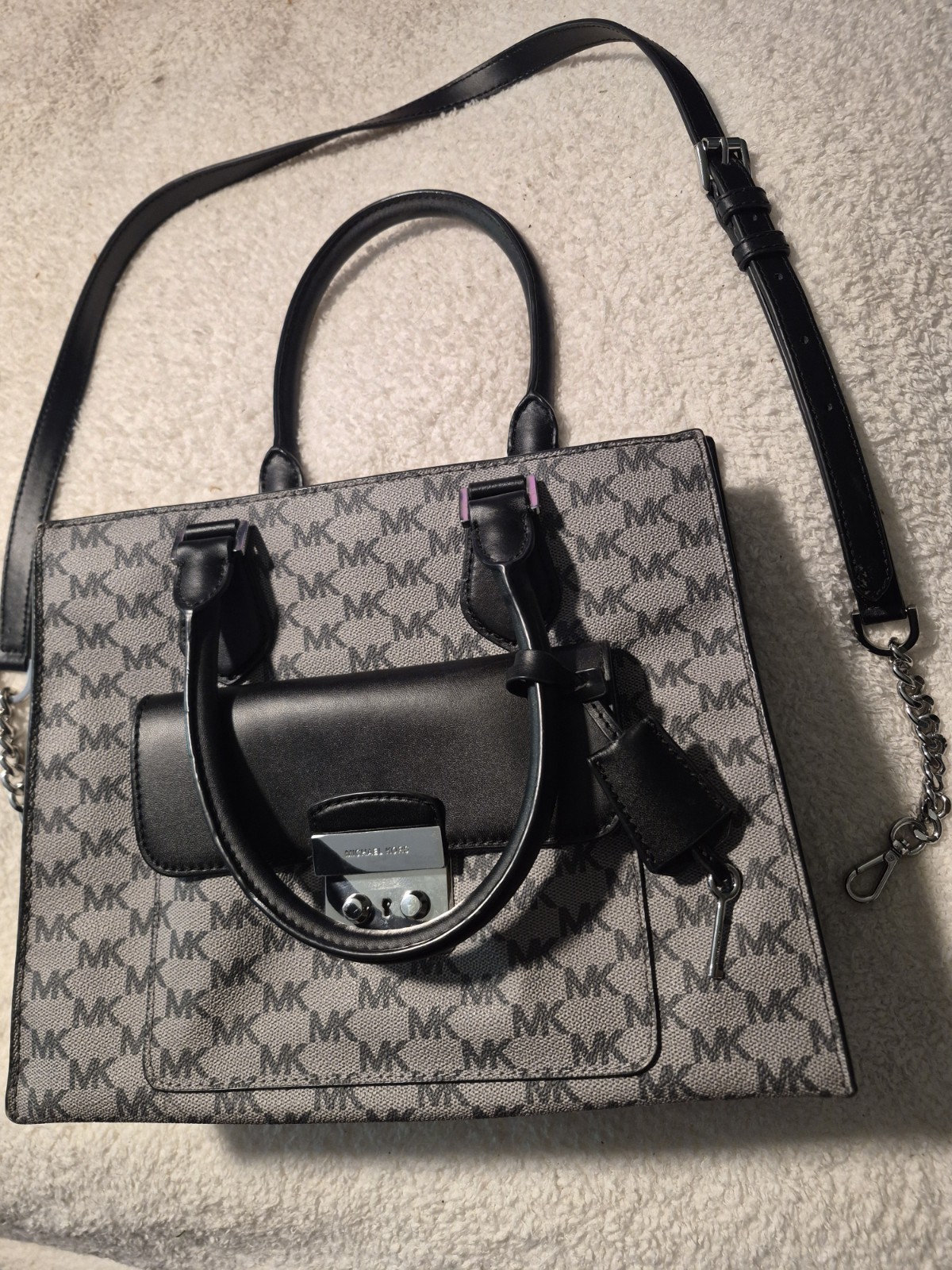 Michael Kors Bridgette Handbag