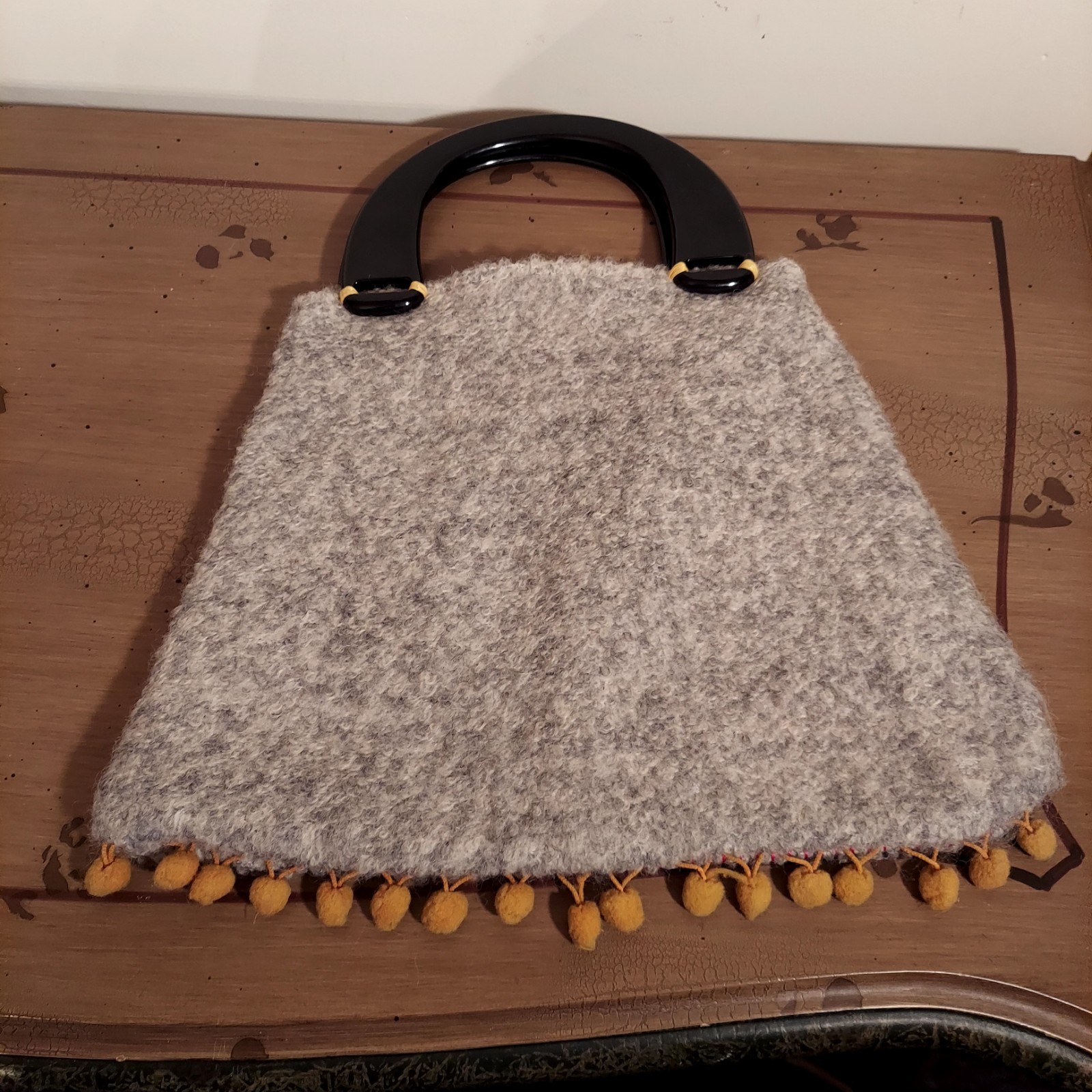 NATURAL LIFE Wool Purse Felted Owl, Pom Poms Plastic Handles EUC