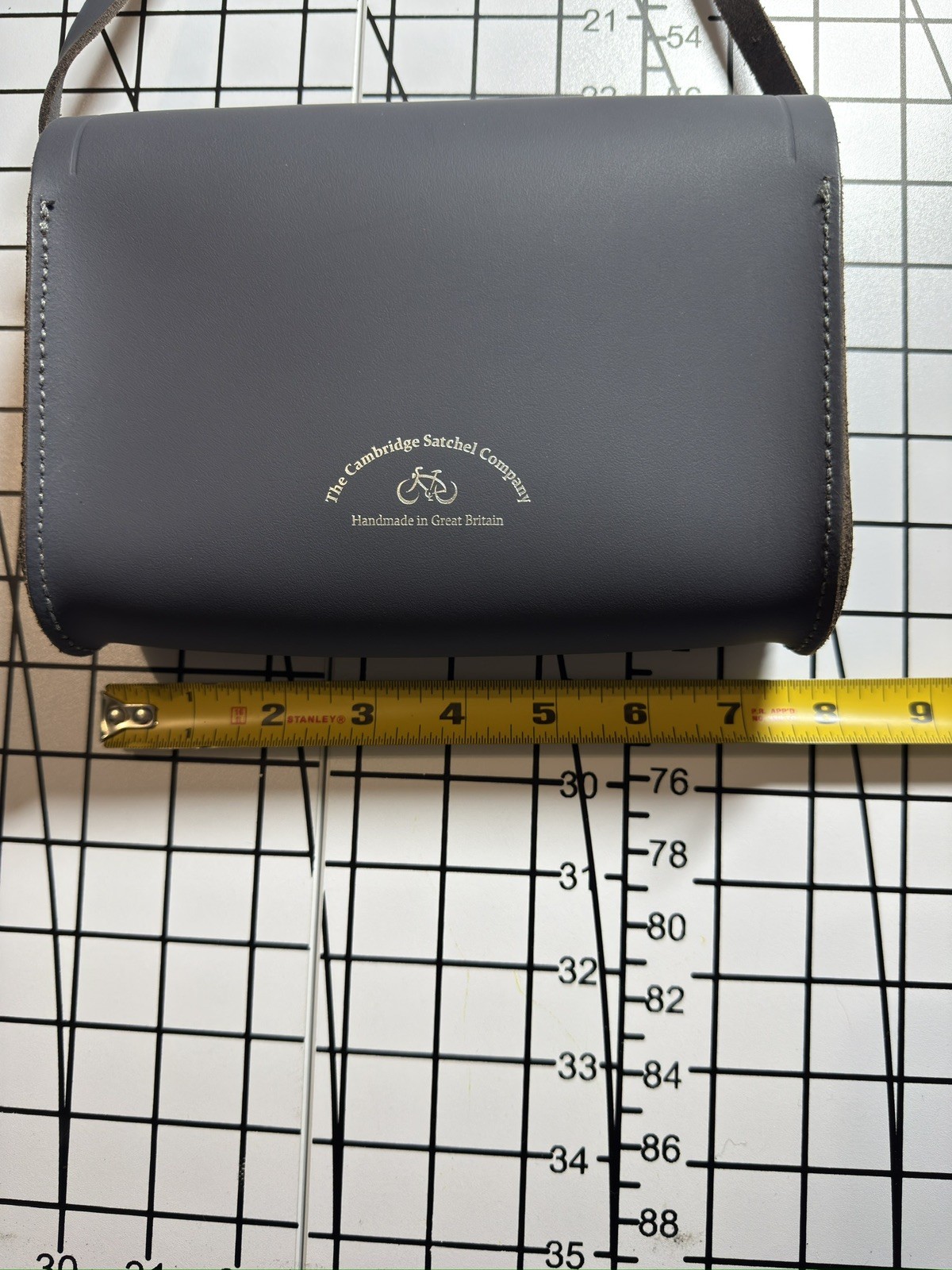 THE CAMBRIDGE SATCHEL CO. Small Gray Leather Durable Mini Crossbody 5×7