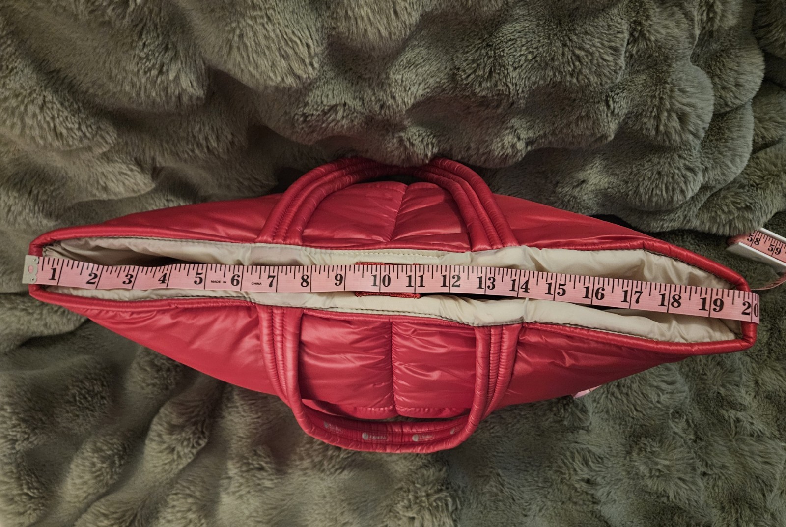 LeSportsac Red Large Tote Bag Snap Closure Lined Inner Pockets Silver Hardware