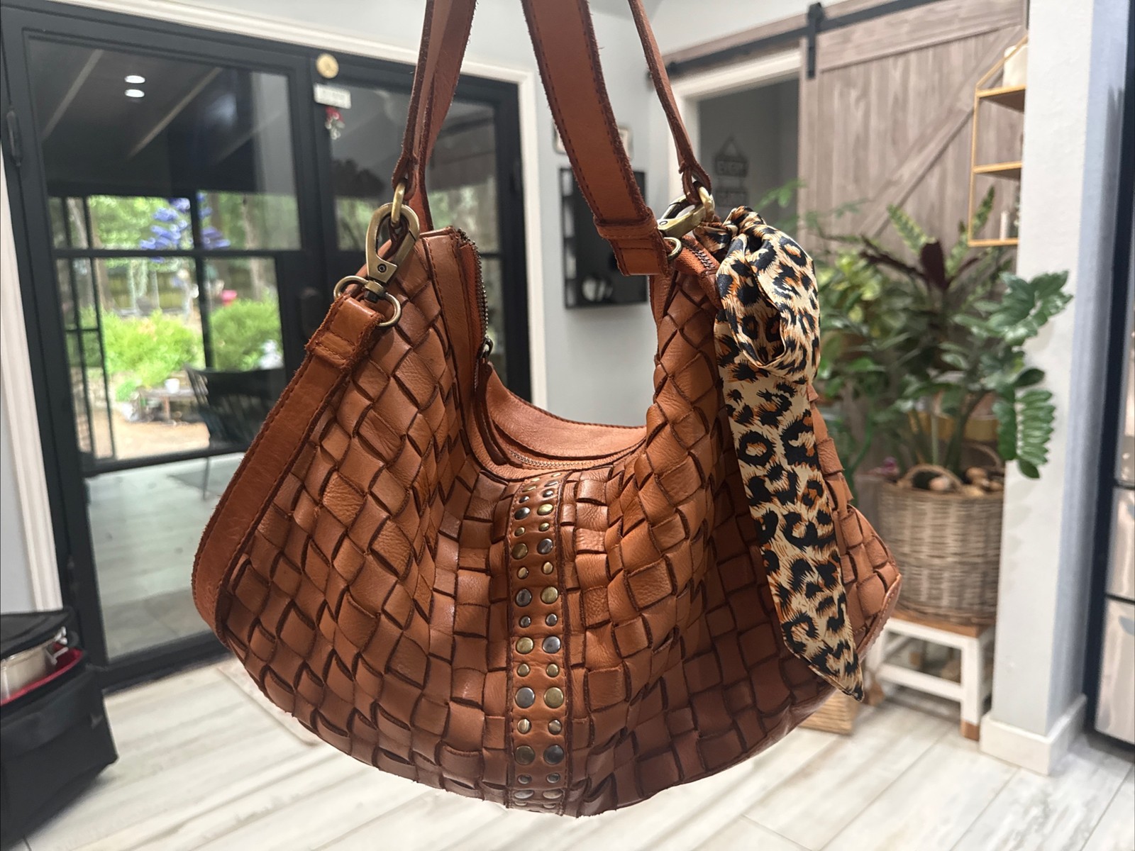 Marta Ponti Portugal Cognac Leather Crossbody Or Shoulder Handbag Back Pocket