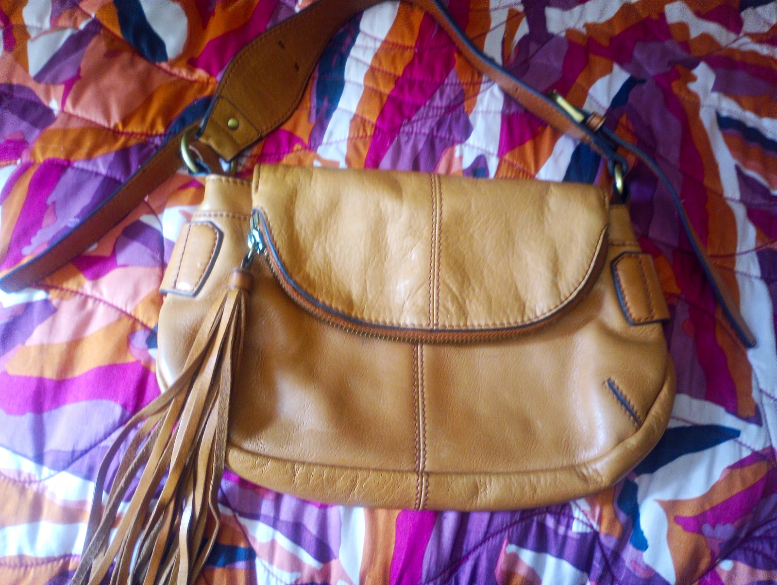 Lucky Brand Tan Floral Lined Shoulder Bag Tassel Zip Pockets