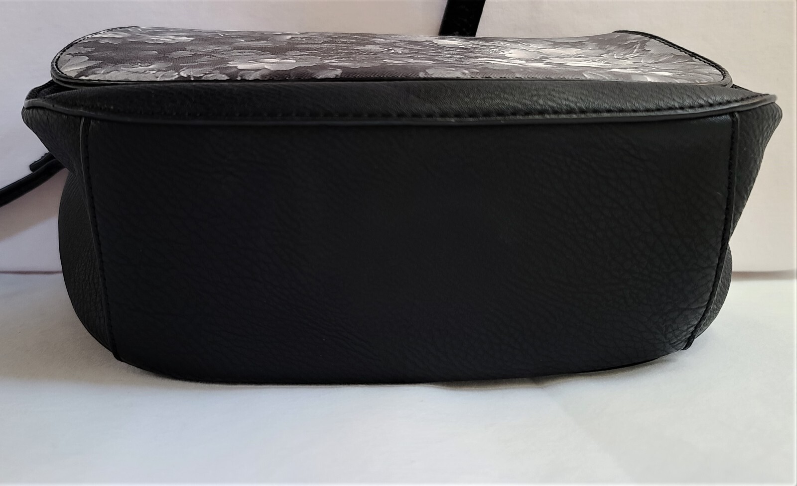 COCO CARMEN Purse Girlfriend Switchable Flap Crossbody Faux Leather Black Bag
