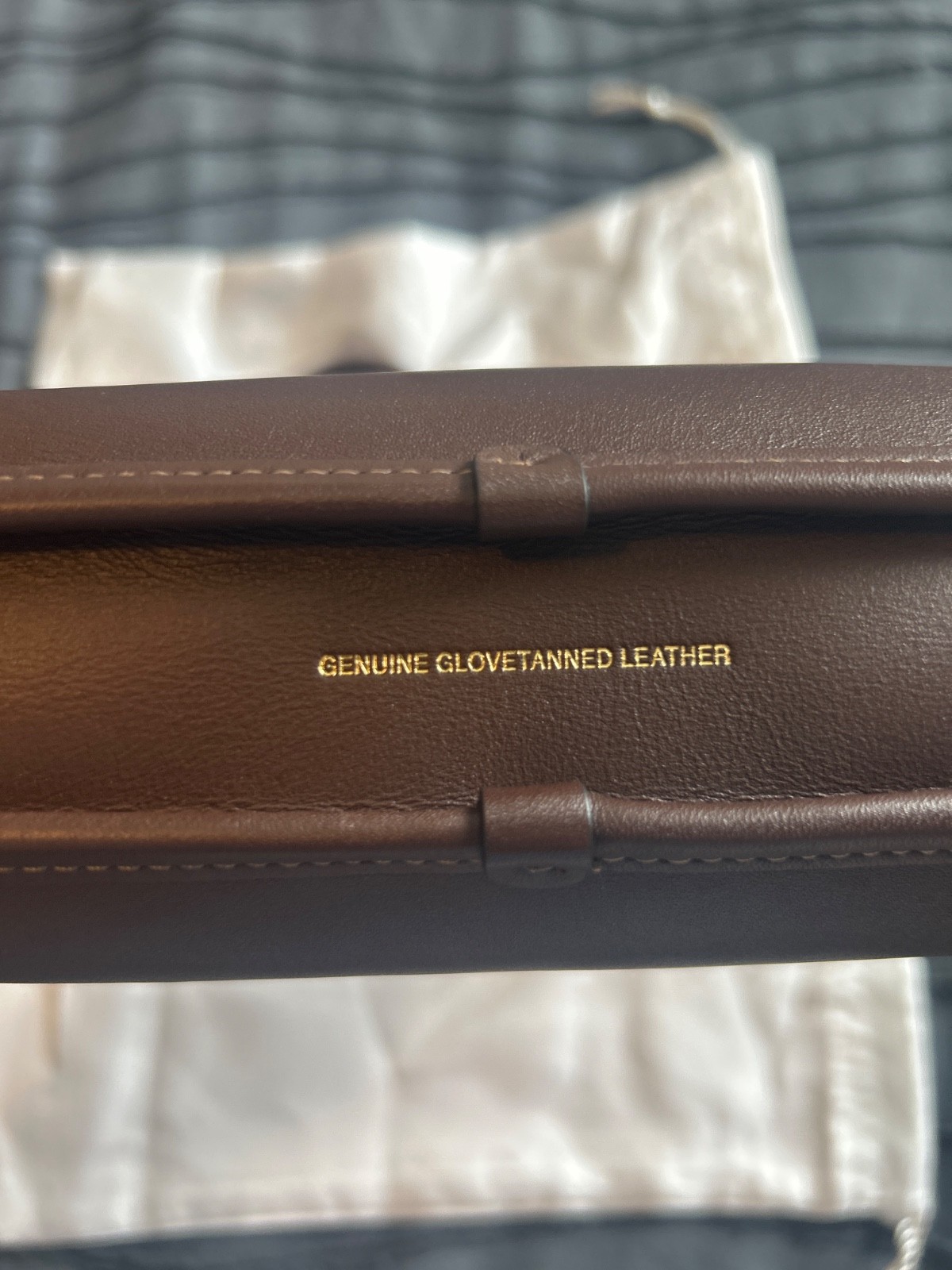 coach curve zip shoulder bag