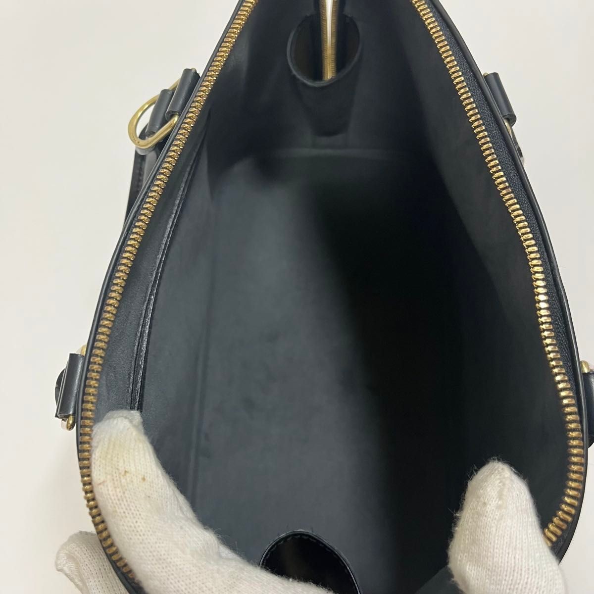 AUTHENTIC LOUIS VUITTON EPI ALMA HANDBAG BLACK FL0092 LV VINTAGE LUXURY