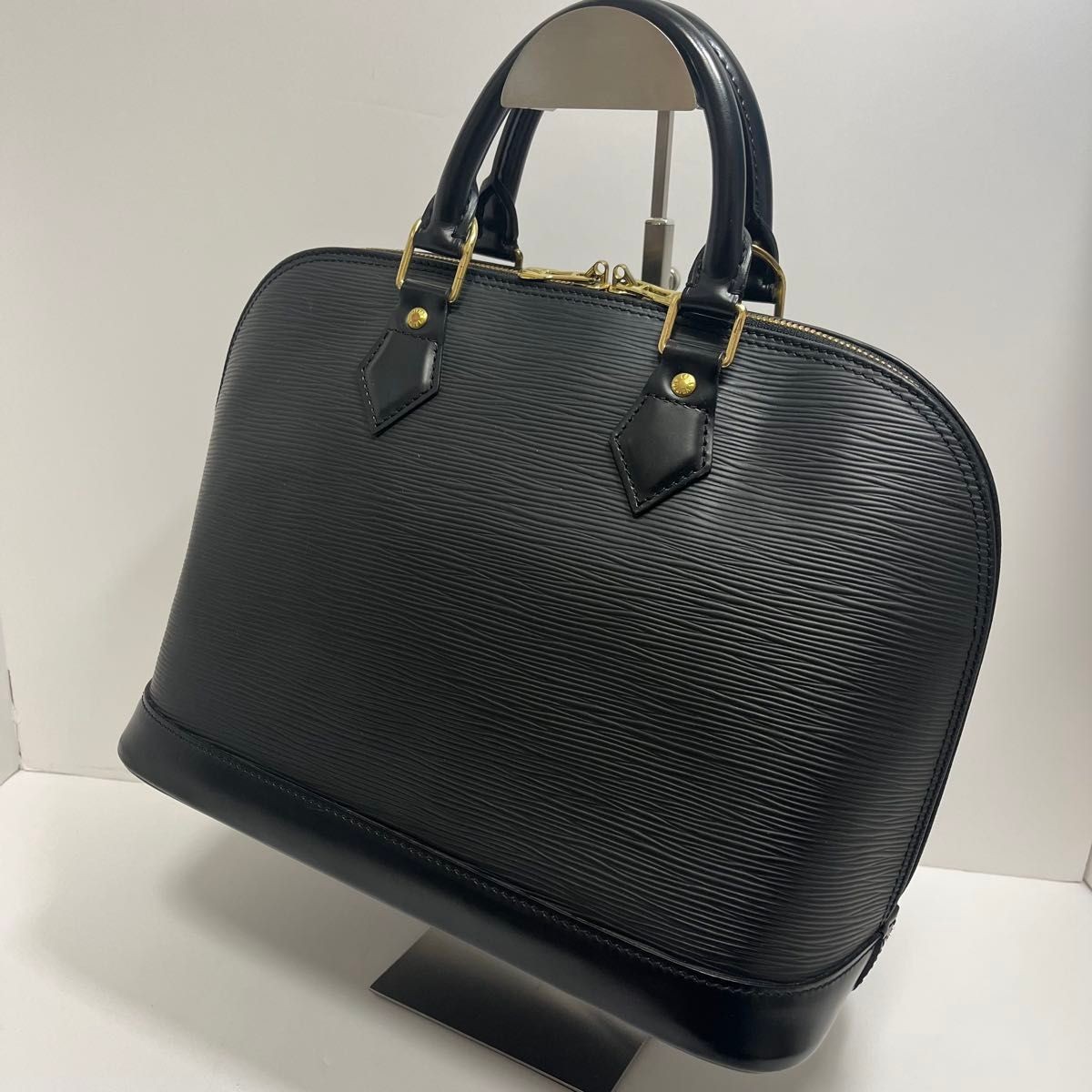AUTHENTIC LOUIS VUITTON EPI ALMA HANDBAG BLACK FL0092 LV VINTAGE LUXURY