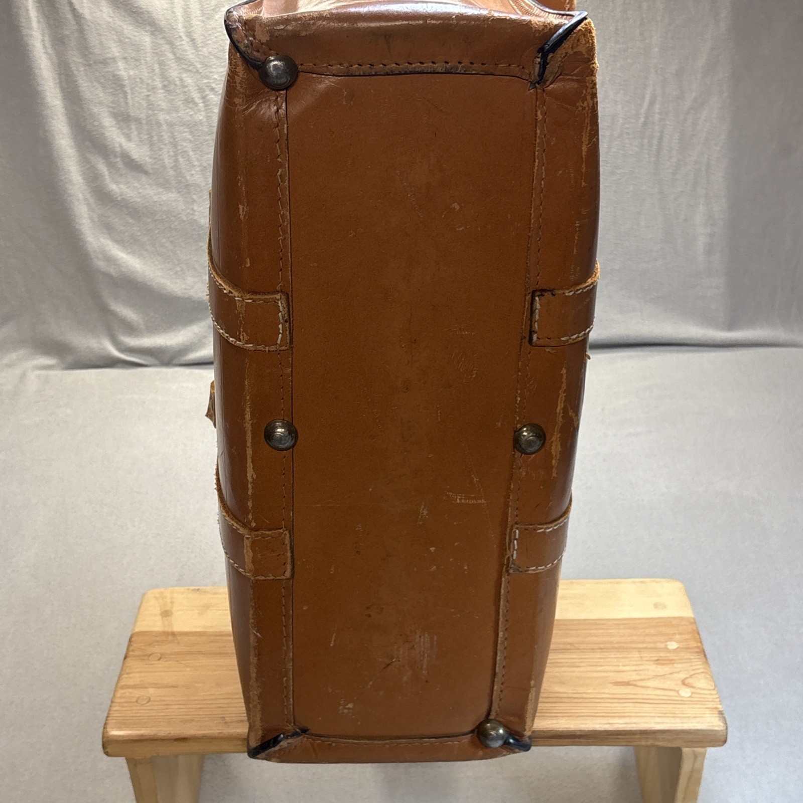 SCOTT SADDLE CO. DOCTORS BAG / SATCHEL