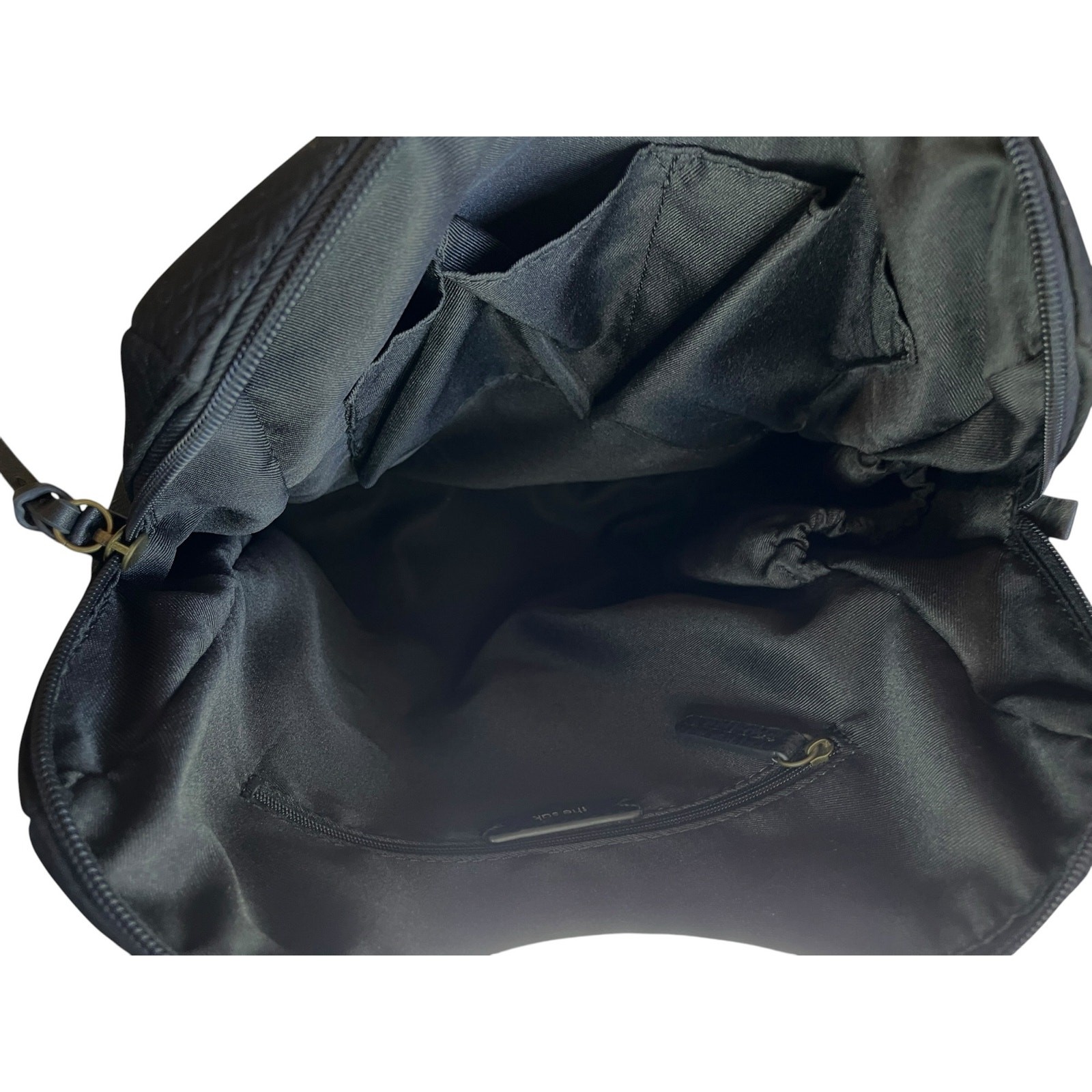 The Sak Black Textured Knit Backpack Women’s Zipper Accent Zipper Closure Large