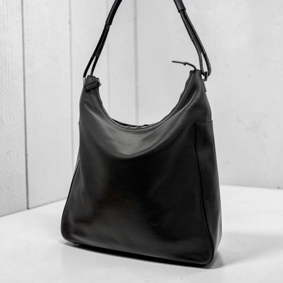 GUCCI 001.3770.002122 Leather Hobo One Shoulder Bag Black Zipper Logo From Japan