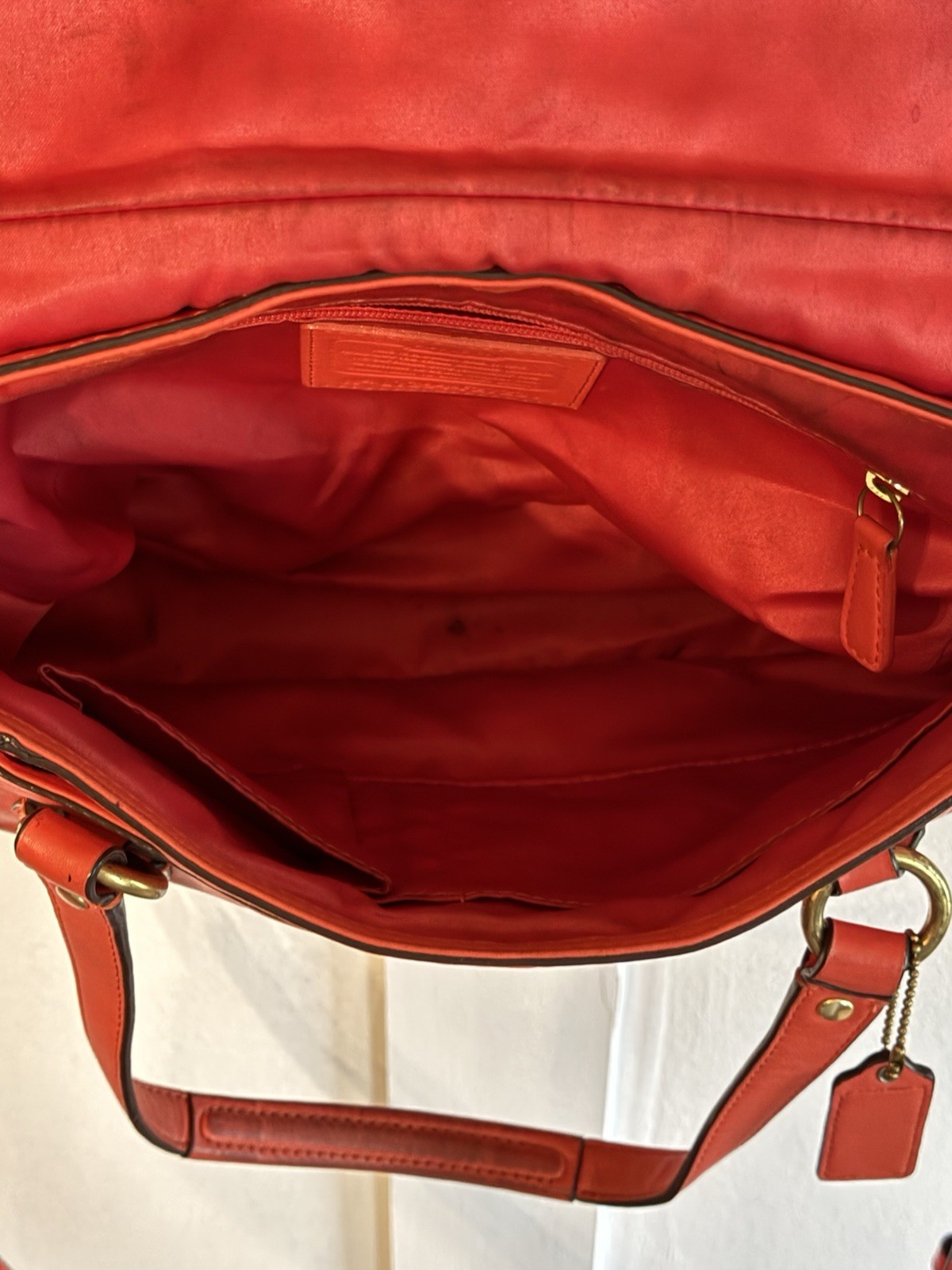 Coach Red Leather Satchel Gold HW Soho Flap Vintage Y2K Crossbody Handbag Purse