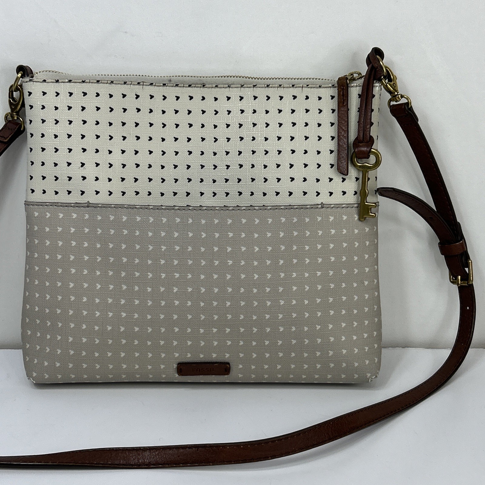 Fossil Fiona Large Crossbody Handbag Hearts Block Cream Gray 2-Tone Adjustable