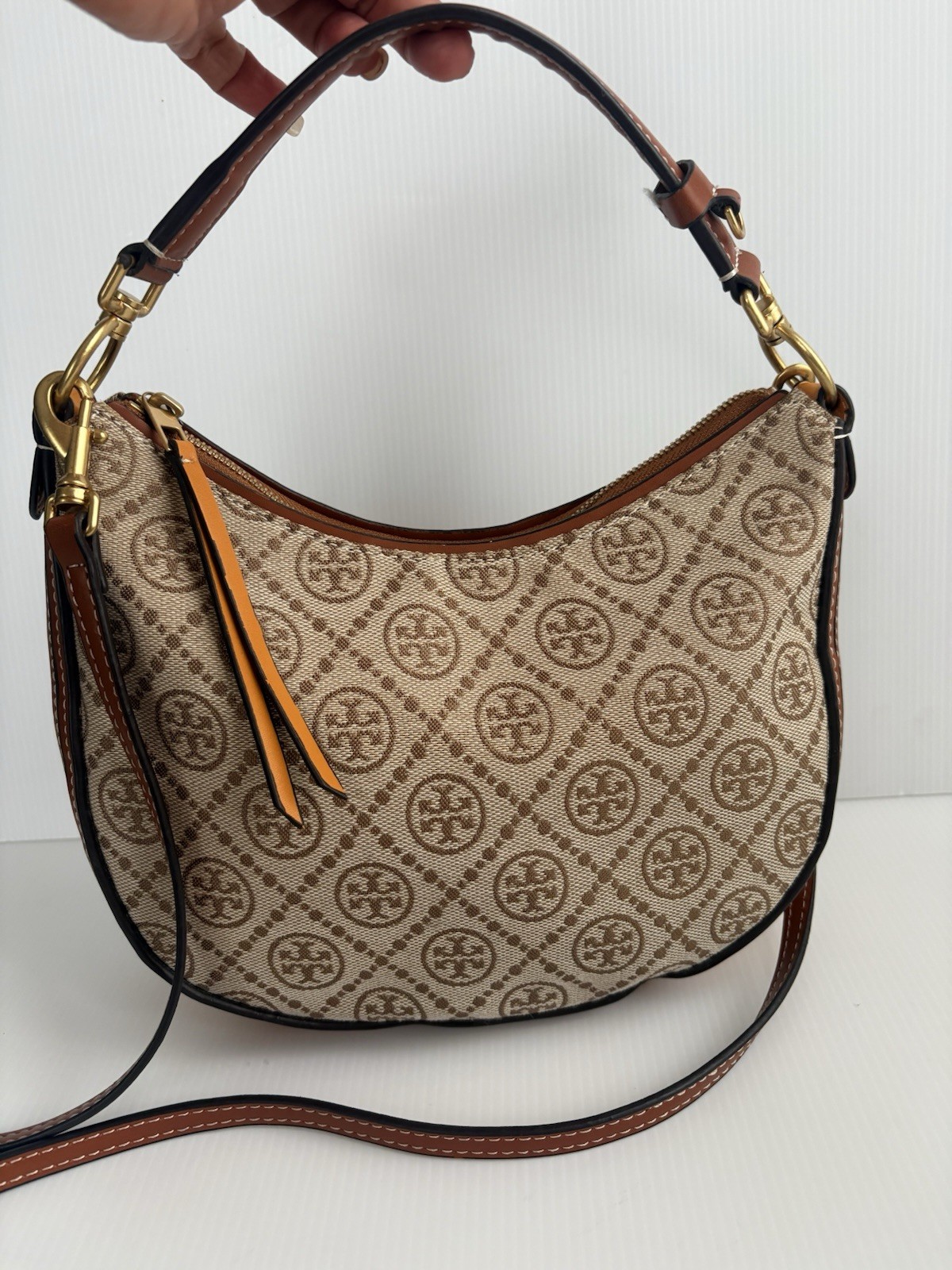 Tory Burch Crescent Crossbody Bag Cream Color Handbag small EUC