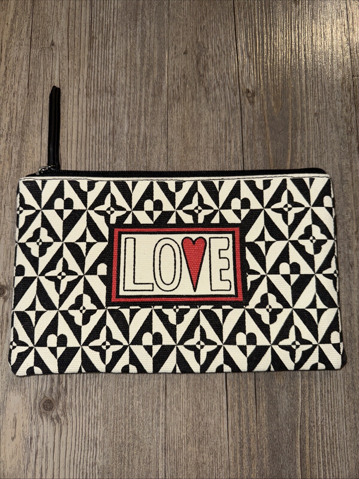 Brighton Jewelry Cosmetic Makeup Bag “ LOVE ” VIP Collection Canvas Zip Up 9×6”