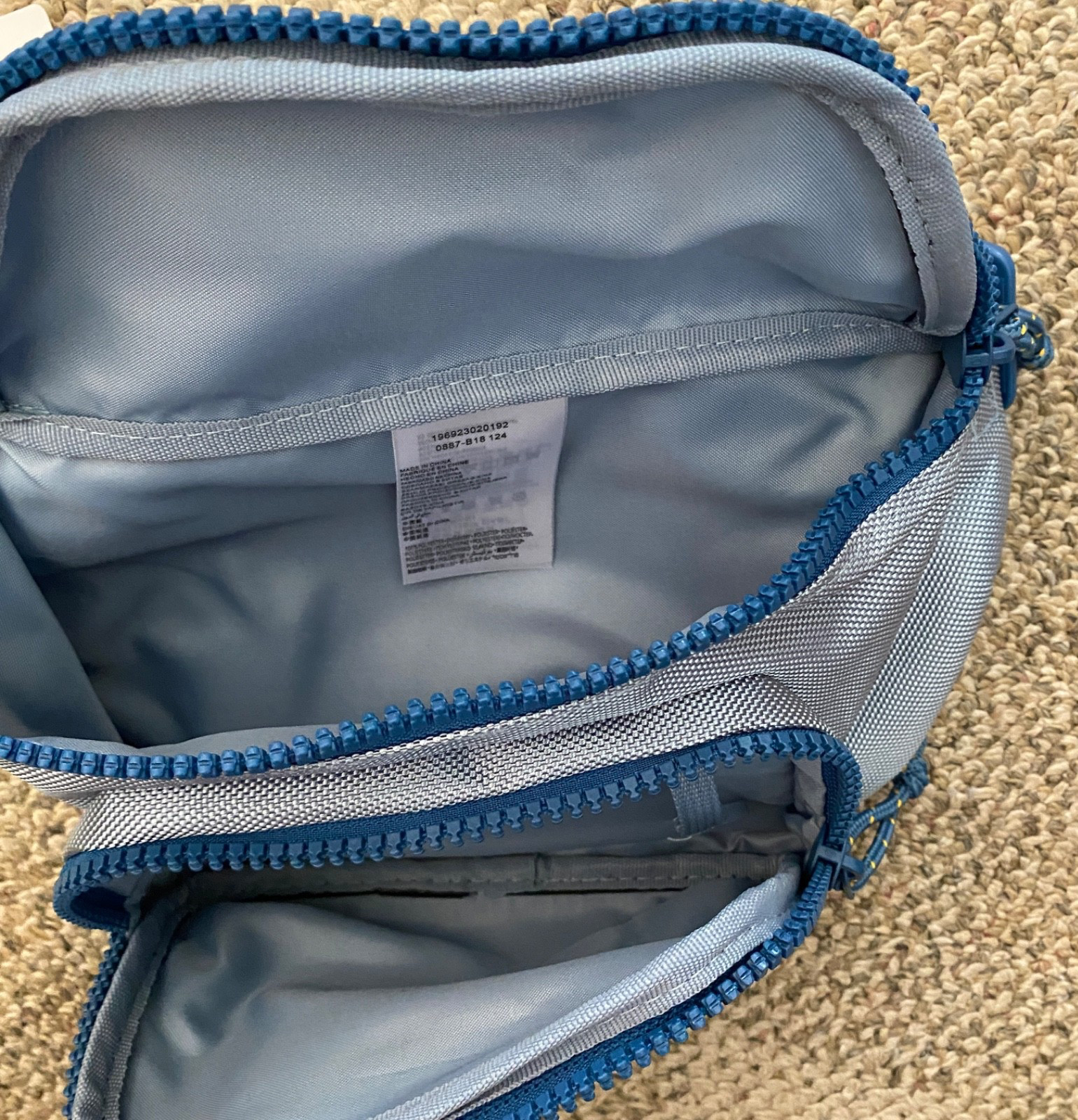 Nike Jordan Rise Crossbody Waist Bag Fanny Pack Hip Pac MA0887-B18 Adult