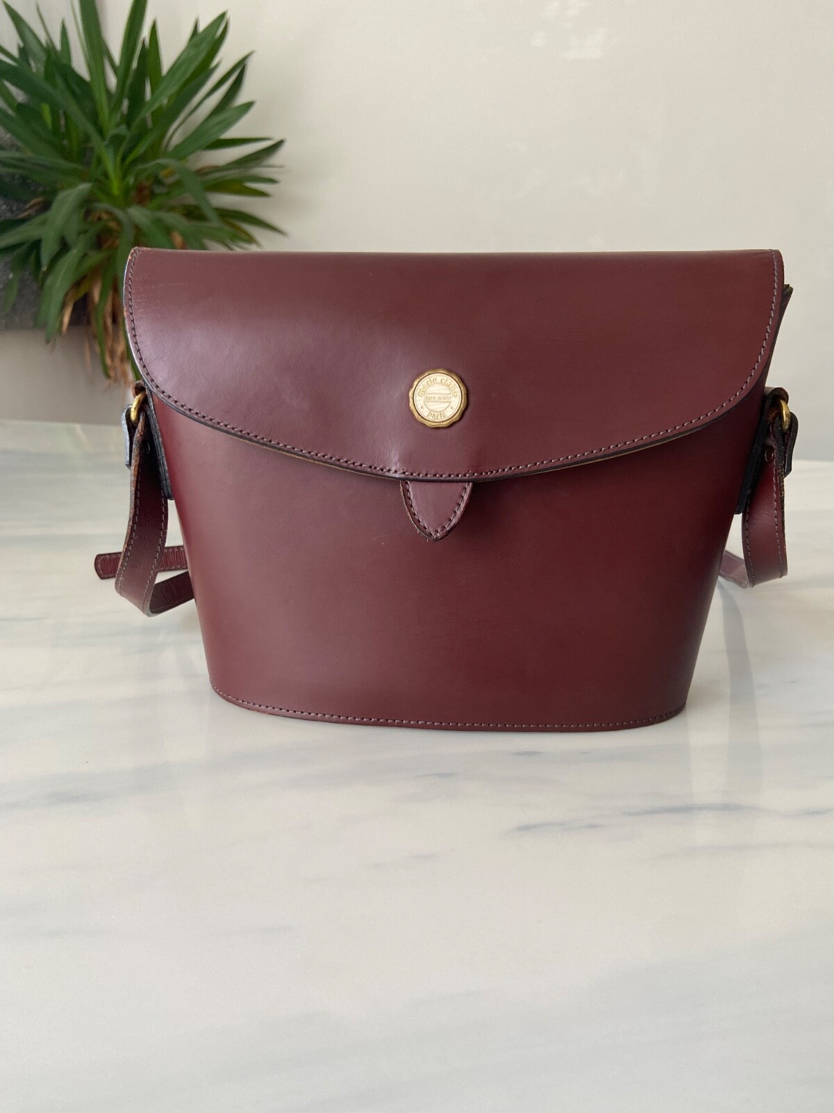 Marie Claire Shoulder Bag All Leather Crossbody Genuine Leather in Burgundy 1963