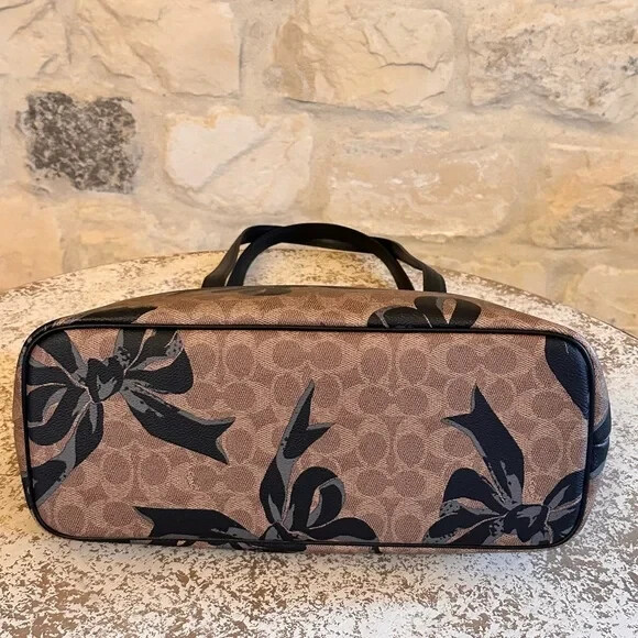 Coach Bow Print Gallery Tote Signature Canvas Brown Black Bag/Wallet Option NWT
