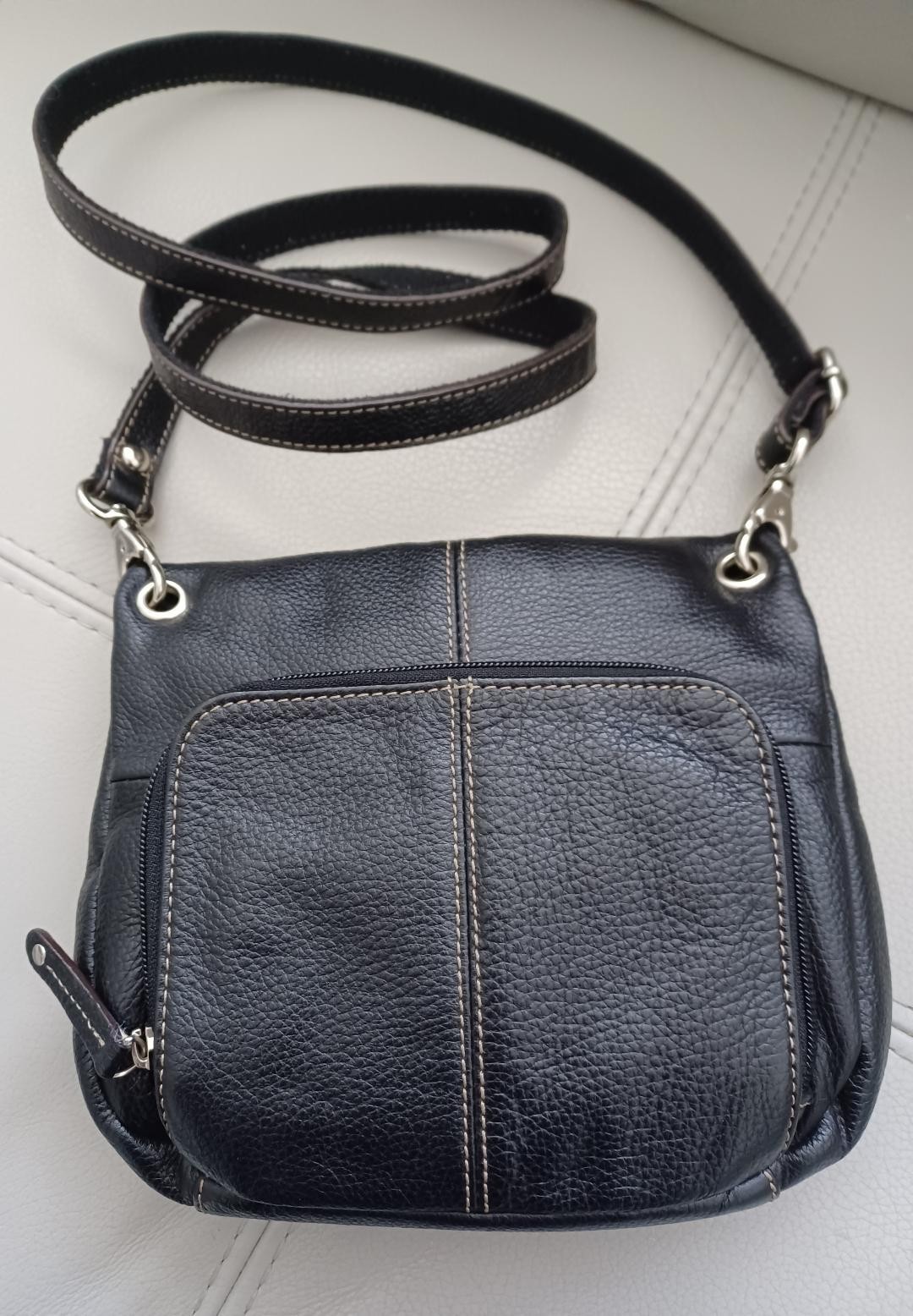 Tignanello Black Pebbled Leather Crossbody Organizer Bag Adjustable Stap