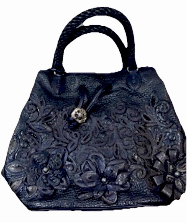 BRIGHTON Masterpiece Collection CATCH the MOON 3D FLOWERS Pearl Bucket HANDBAG M