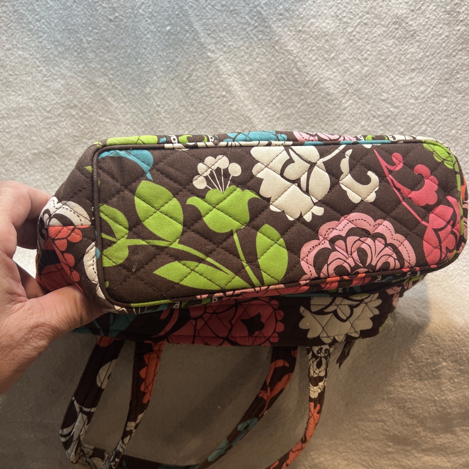 VERA BRADLEY Lola Padded Quilted purse Pink Brown Floral Purse Bag retired