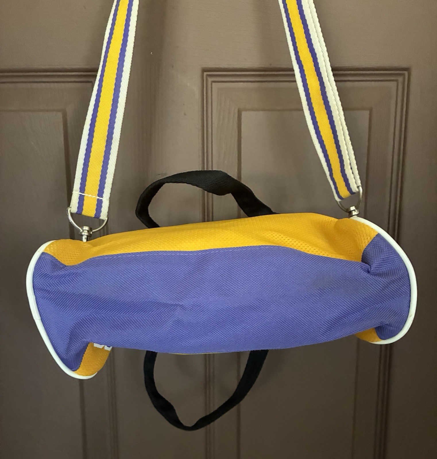 Los Angeles LAKERS #04 Purse Shoulder Bag LeBron James White NBA Basketball NWT