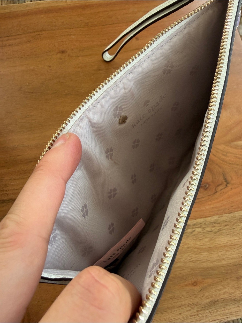 NWOT Kate Spade Margaux Enamel Spade Wristlet