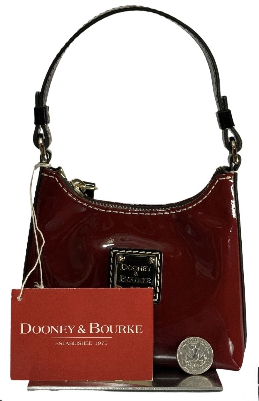 VTG NWT Y2K Dooney & Bourke Bitsy Bag/Pouchette Patent Leather Bordeaux