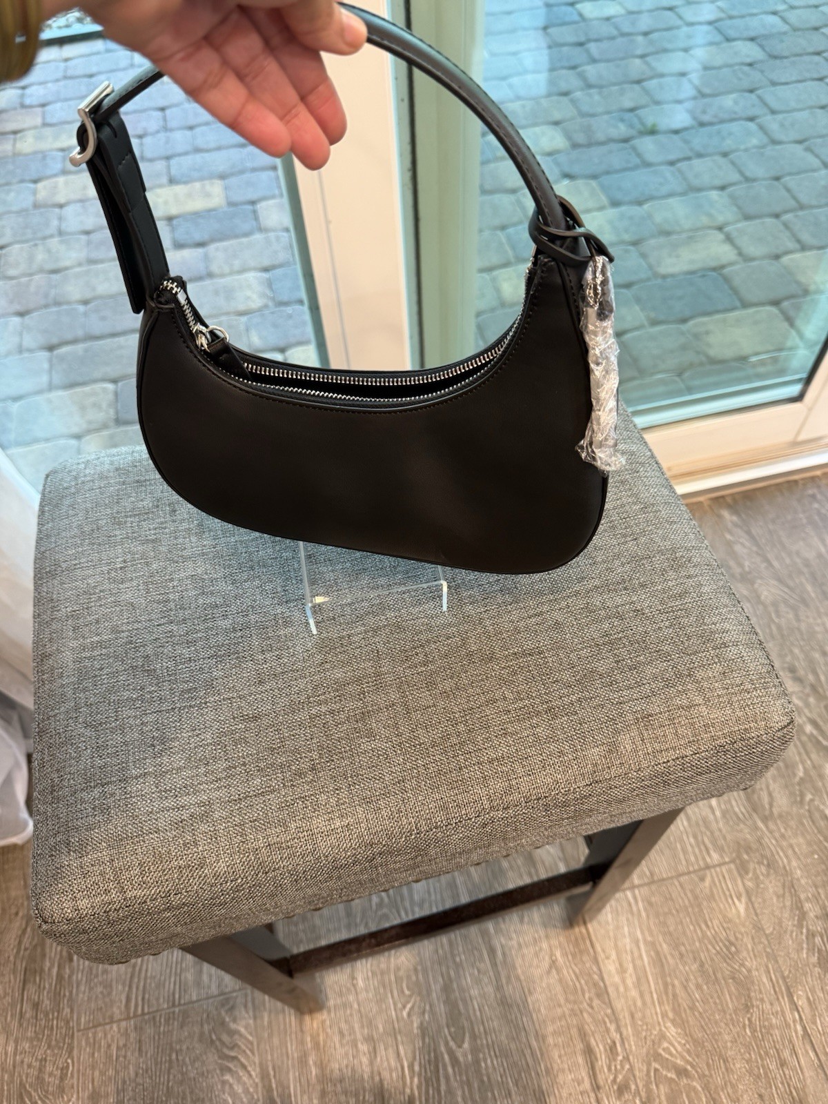 DKNY Casey Demi Women Black Shoulder Bag.