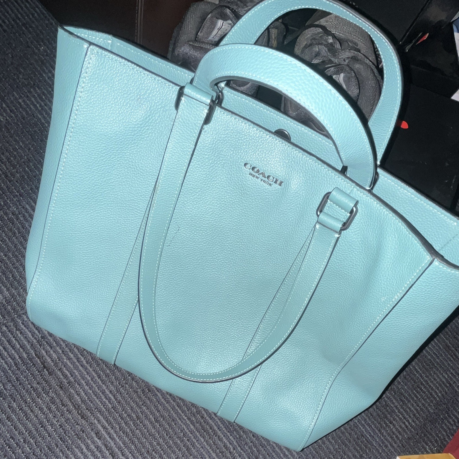 Coach Blue Pebbled Tote Bag Zip Closure Double Handles w/ Inner Pockets