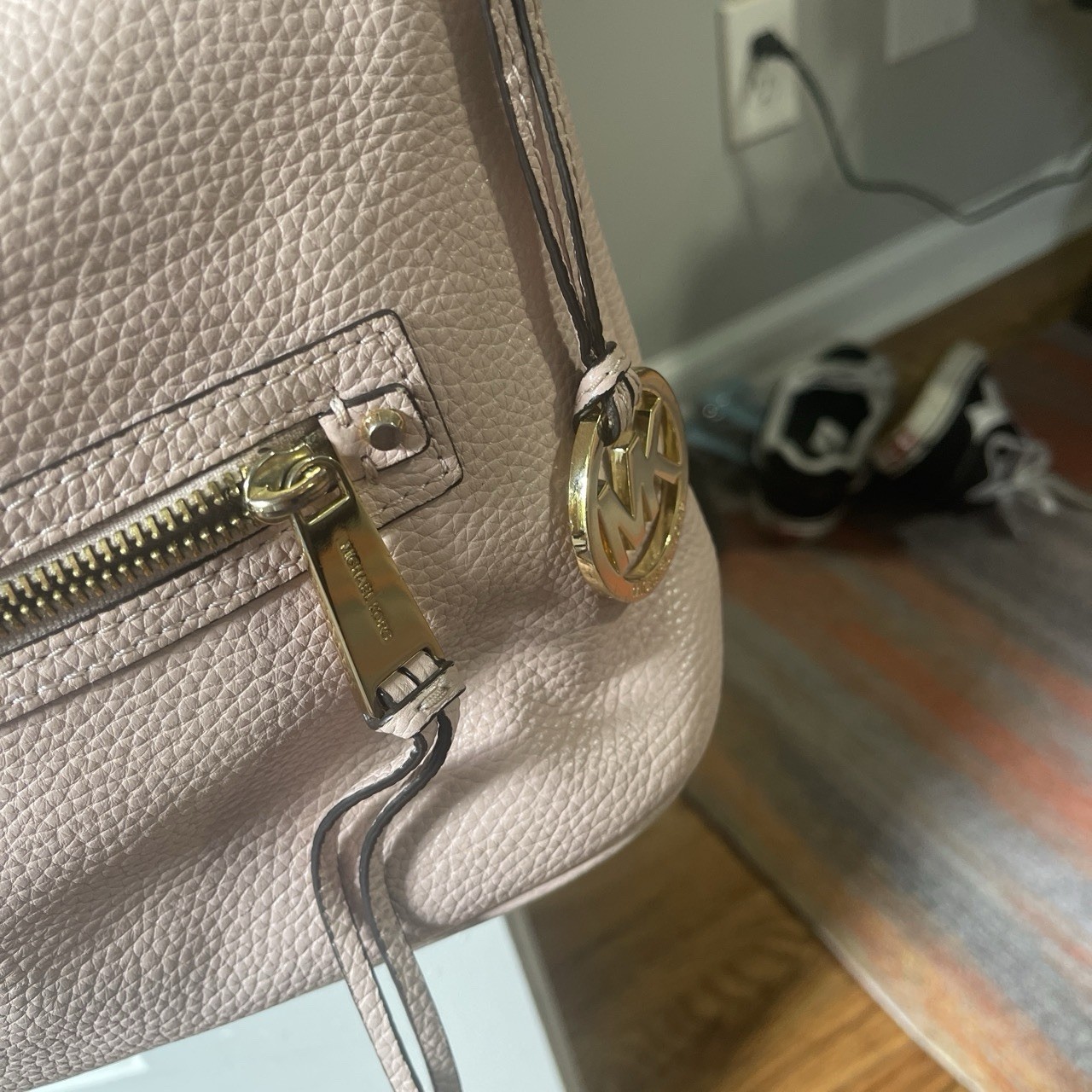 Michael Kors Pink Pebbled Small Shoulder Bag Gold Hardware Zip
