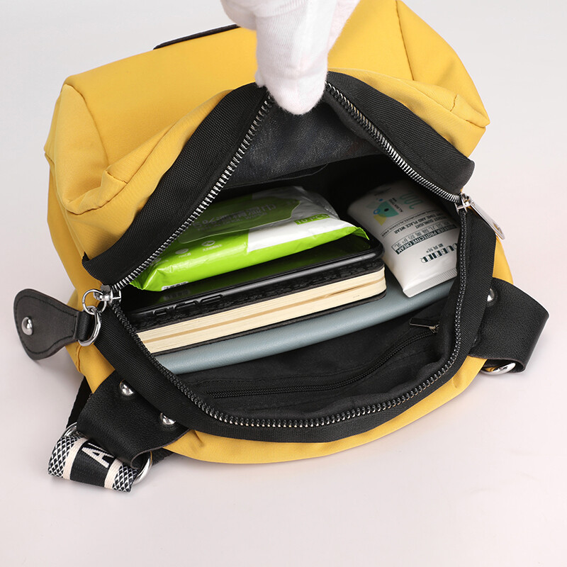 Women’s Shoulder Crossbody Bag Large Capacity Zip Bag Travel Bag Leather Purse