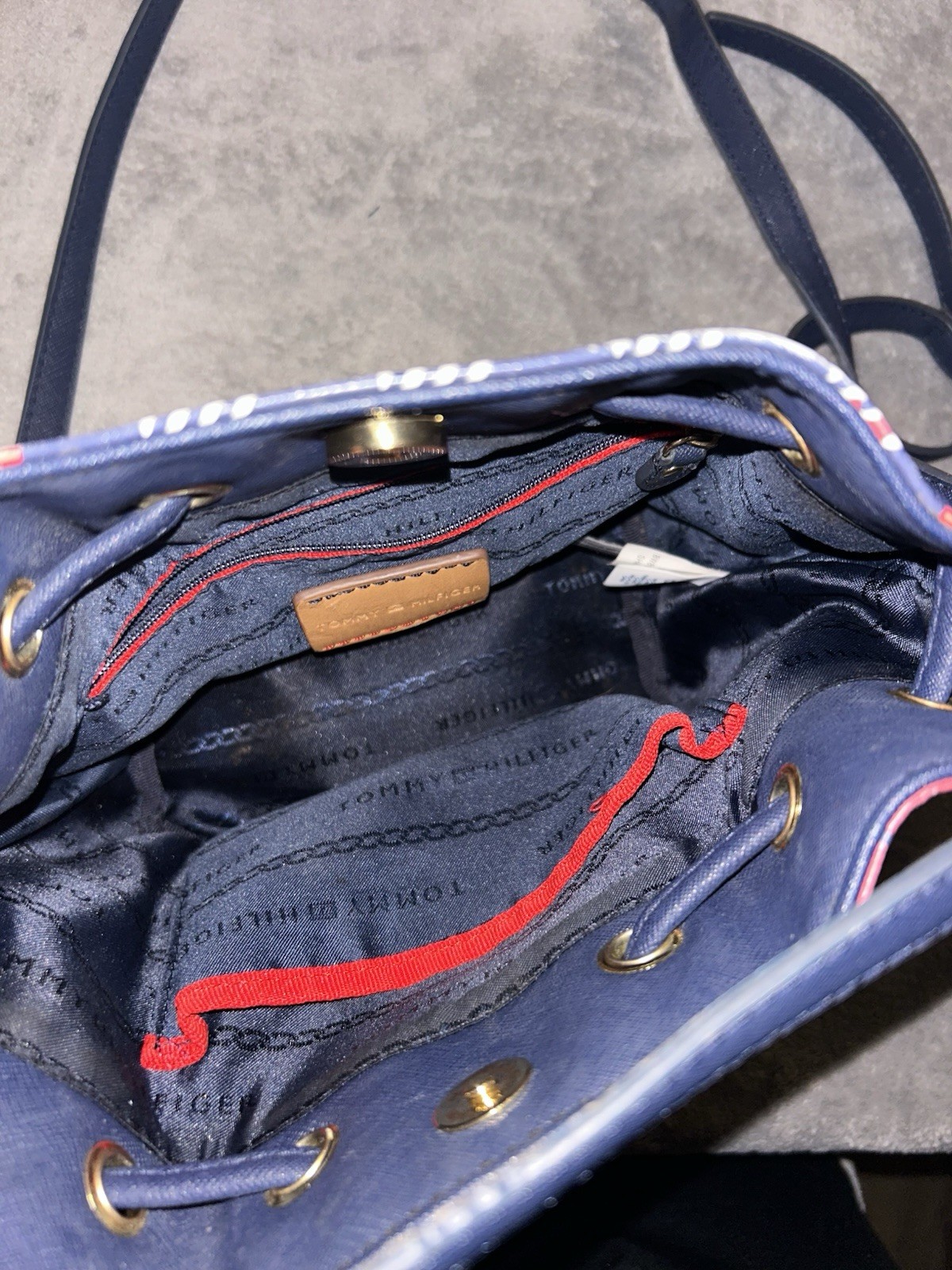 Tommy Hilfiger Plaid Floral Drawstring Bucket Crossbody Bag Detachable Strap