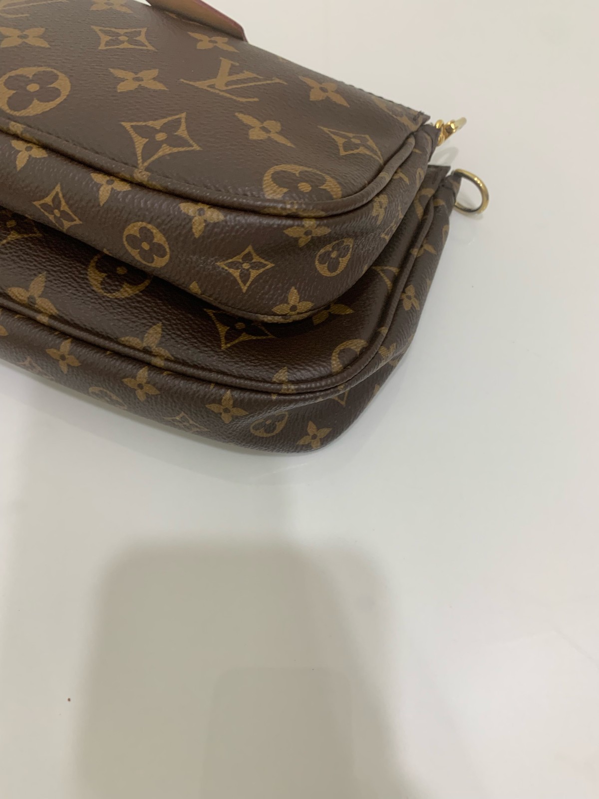 Louis Vuitton green shoulder strap 5 in 1 (24 × 13.5 × 4 )cm