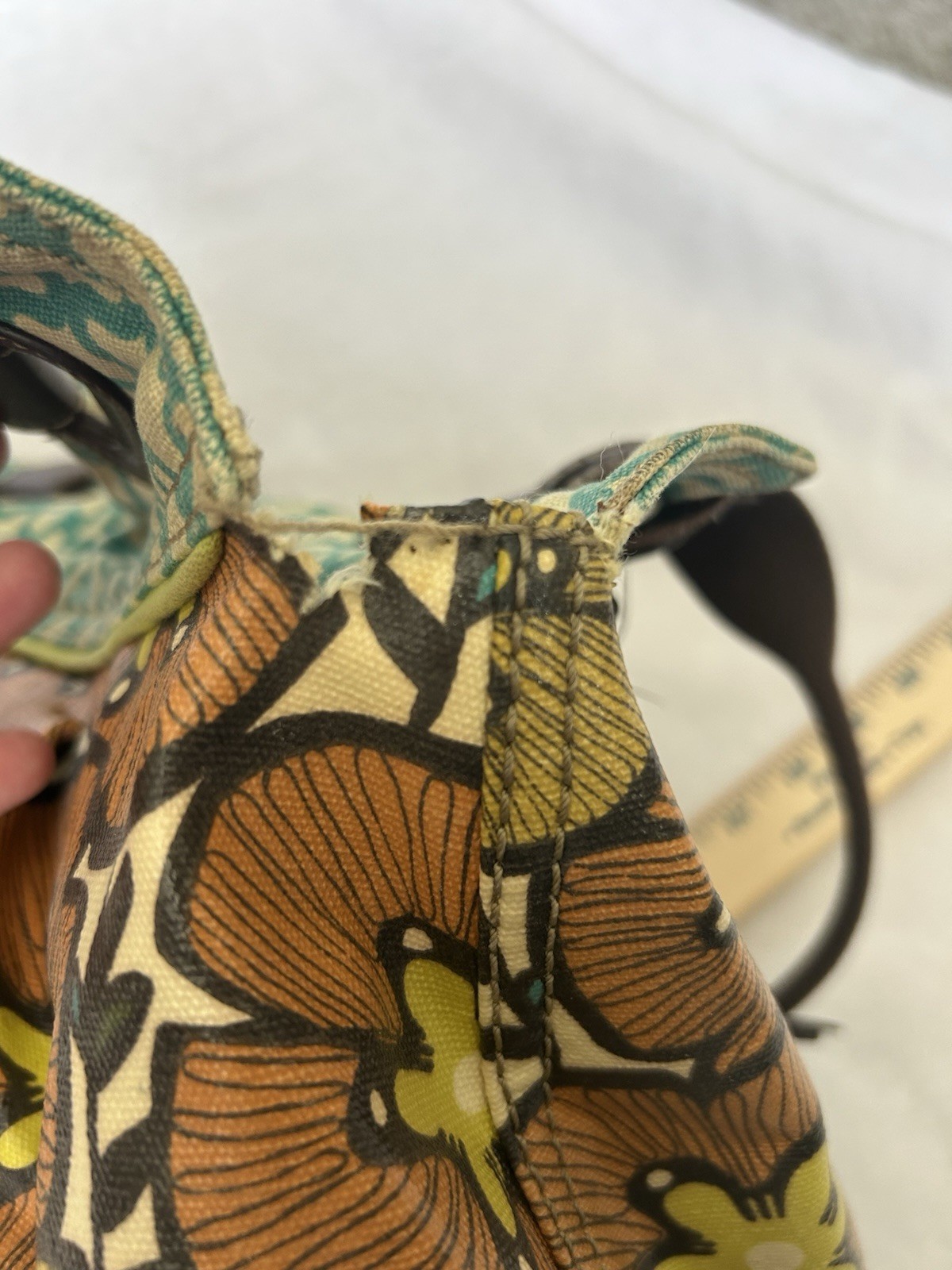 Fossil Key Per Floral Coated Canvas Shoulder Bag Purse Tote Weekend Beach Travel