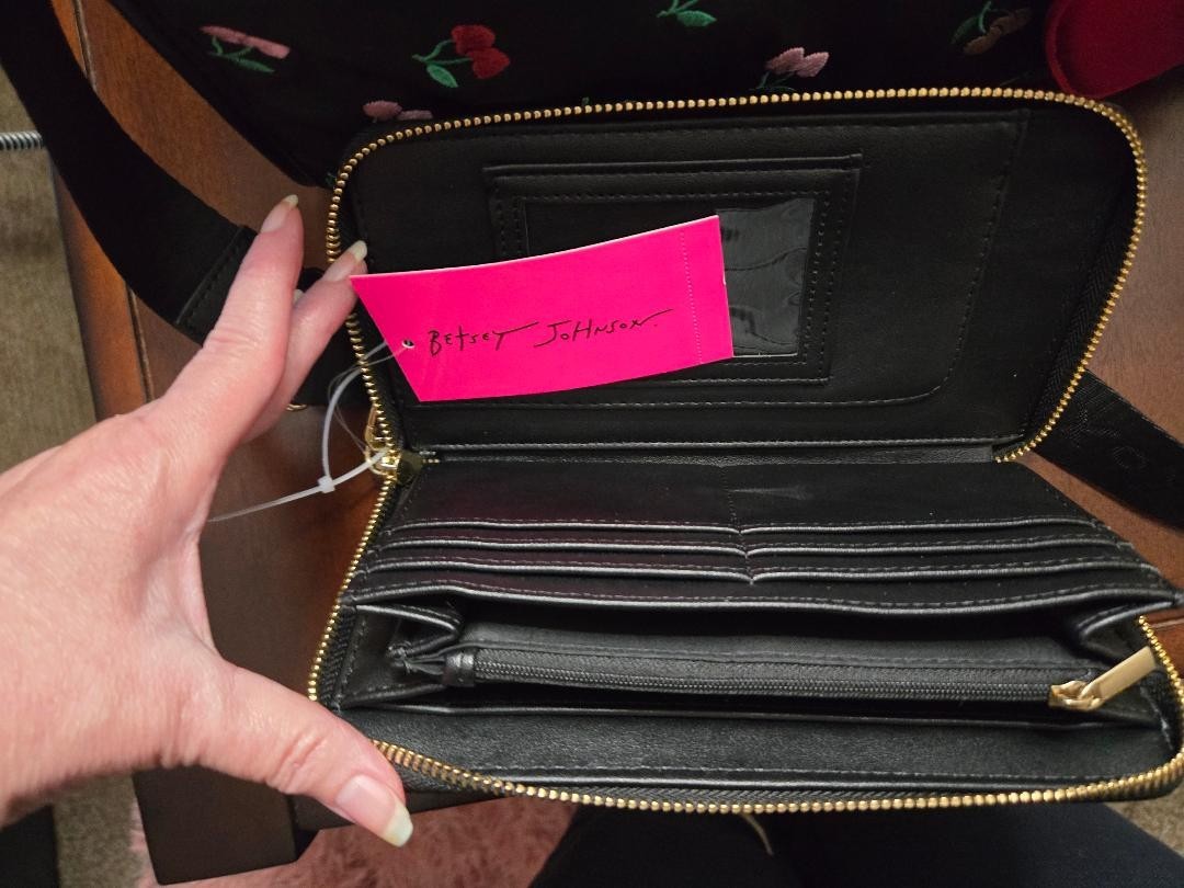 NEW * BETSEY JOHNSON * Tote Bag & Wallet Set * MSRP: $176 * Purse Cherry Heart