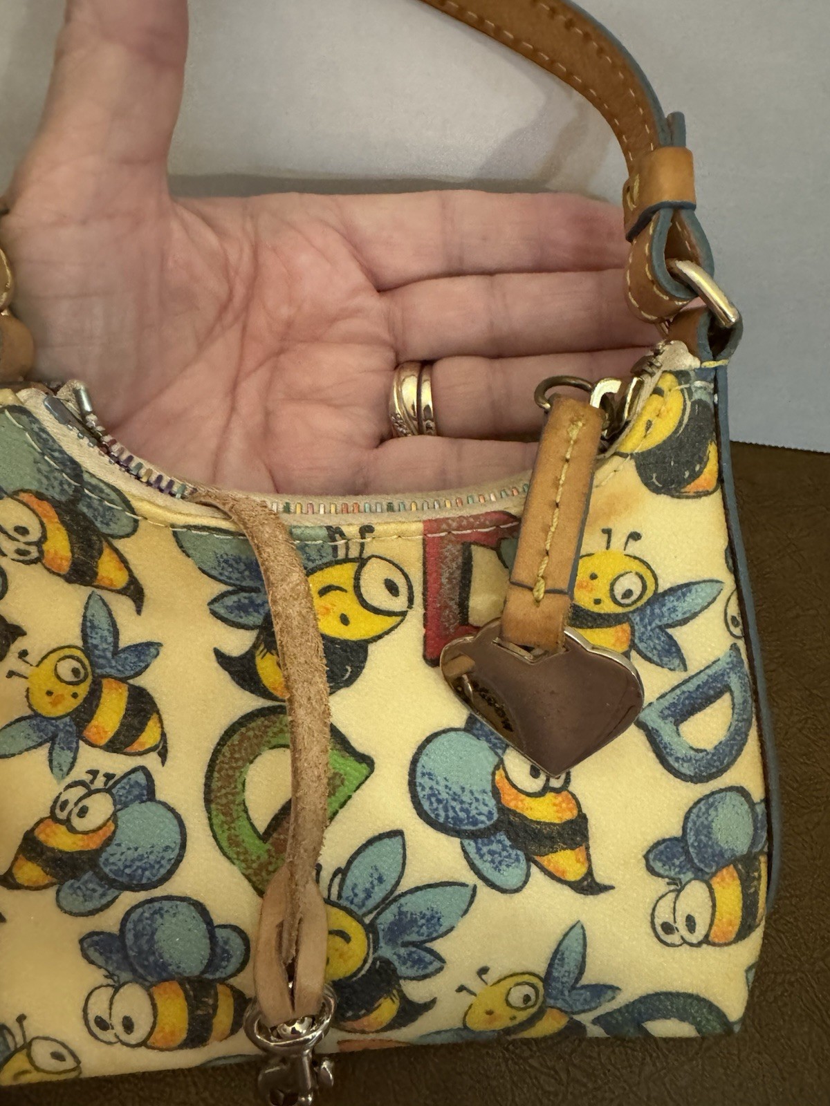 Dooney & Bourke Mini Bumble Bee Coated Canvas Vintage Y2K Bitsy Bag 6 x 4