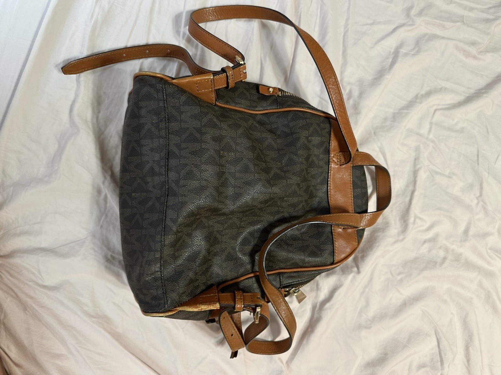 Michael Kors Women’s Medium Backpack, pre-owned with flaws