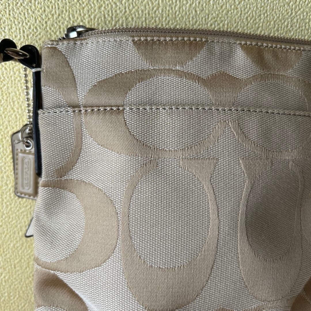 Coach Beige Fabric Logo Shoulder Bag Women 9.06×7.87 in Silver Auth