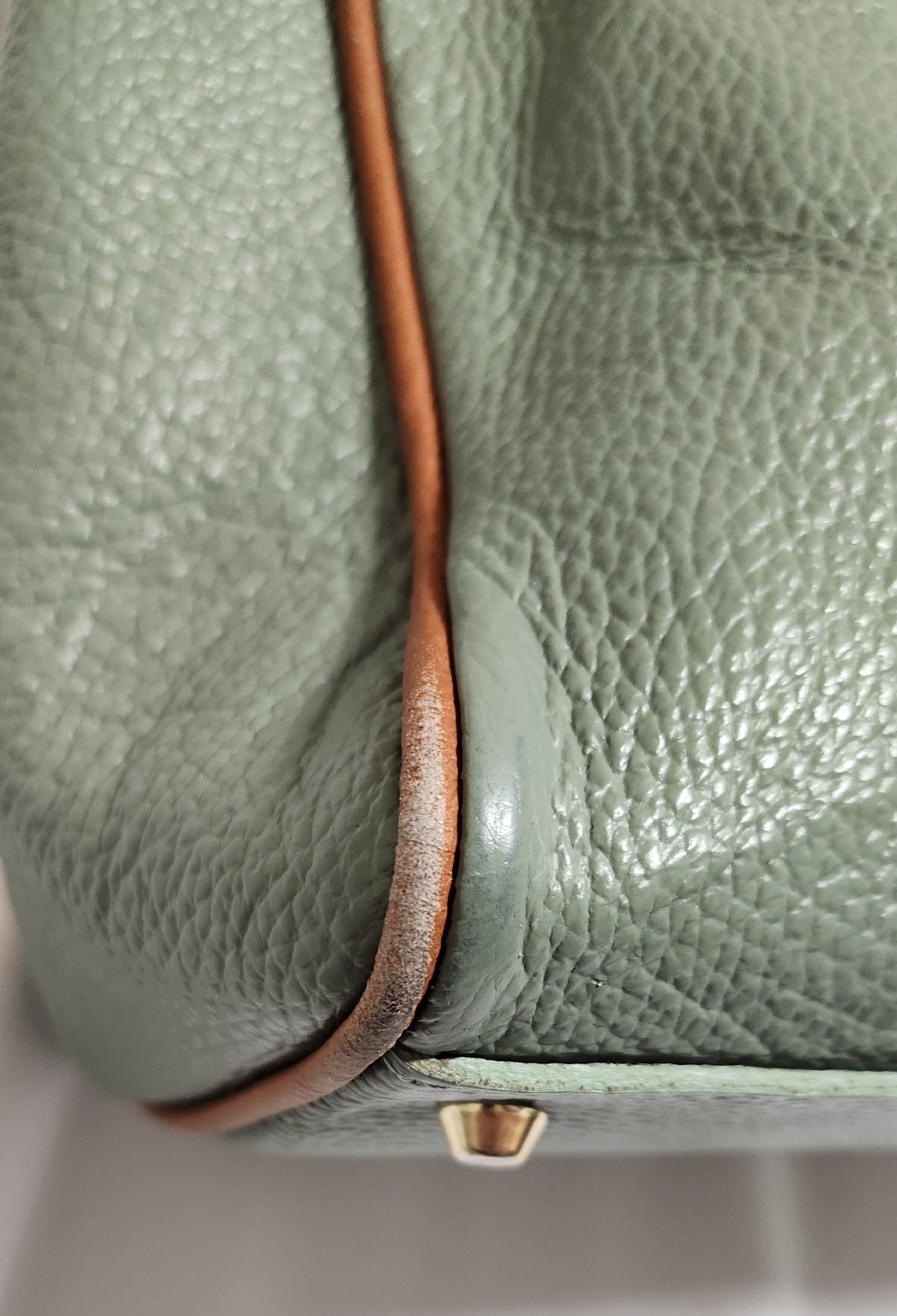 Valentina Sage Green Pebble Brown Leather Bag Made in Italy Corner Wear See Pics