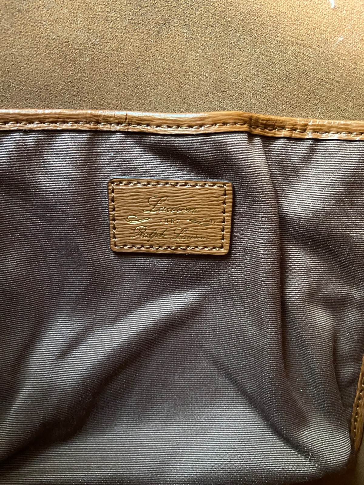 RLL Ralph Lauren Brown Leather Tote Bag Magnetic Closure. Casual. 13×11 Inches.