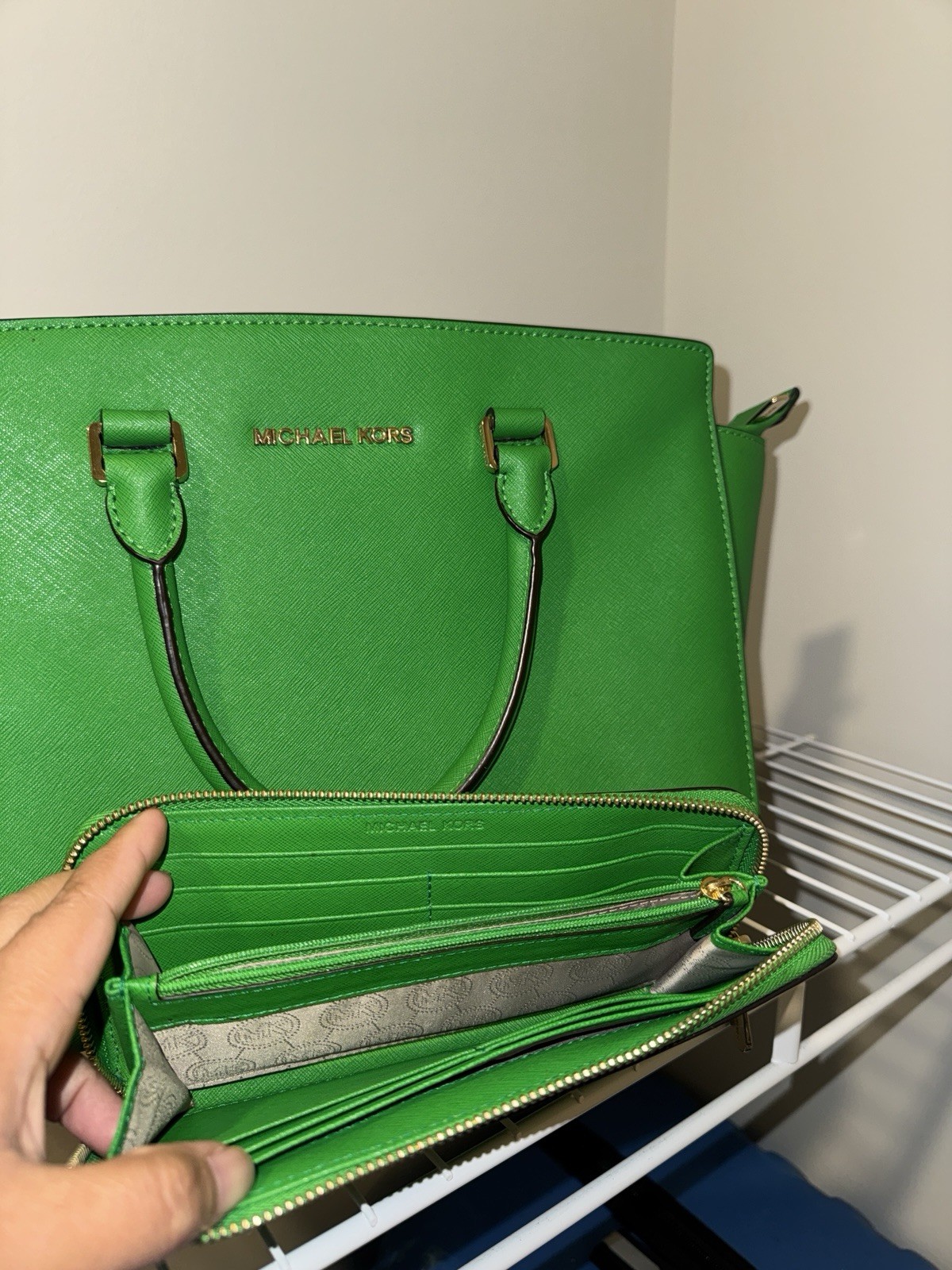 Michael Kors Green Satchel Top Handle Bag Zip, Coin Purse, Gold Hardware