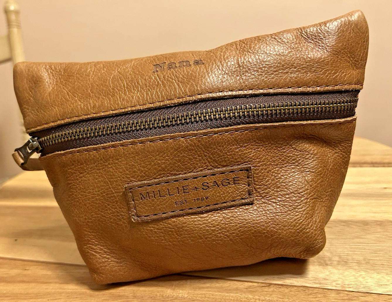 Millie & Sage Sophia Leather Tan Accessory Make Up Bag Imprinted “Nana” S Africa