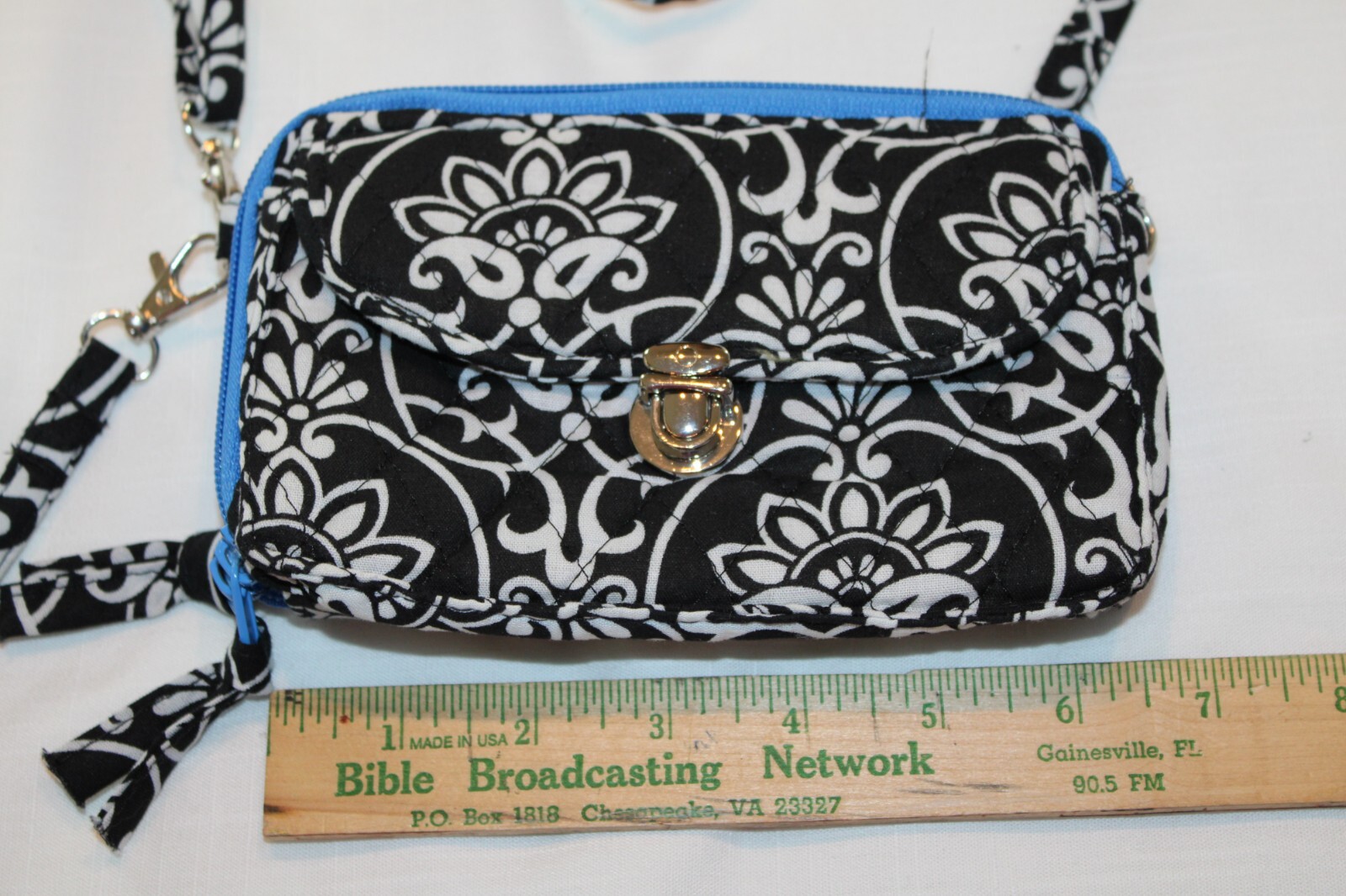 Vera Bradley Black 3-In-1 Women’s Crossbody Travel Wallet Crossbody Wristlet-SU