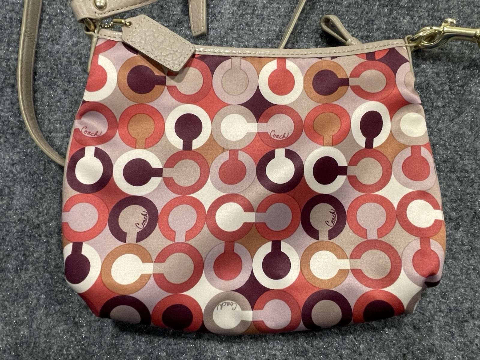 Coach Madison Graphic Op Art Small Swingpack Crossbody Purse,Tan Pinks